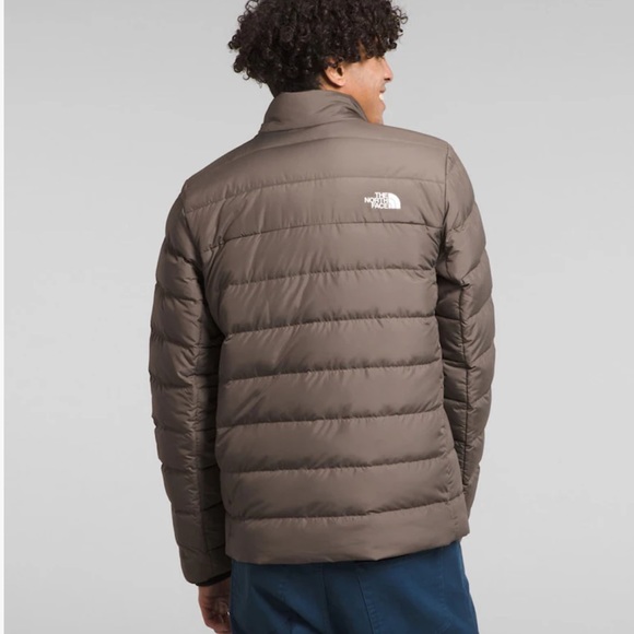 The North Face Men’s Aconcagua 3 Jacket in Falcon Brown XXL - Picture 3 of 7